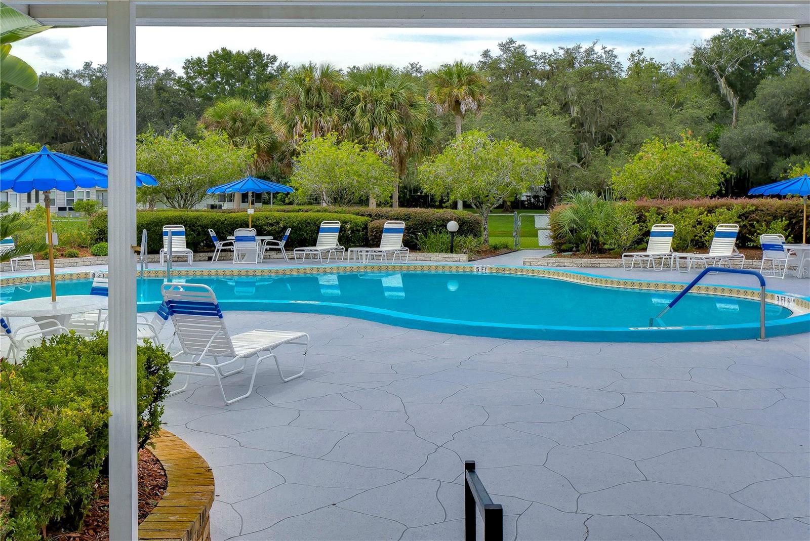 COLONY HILLS COMMUNITY - Residential