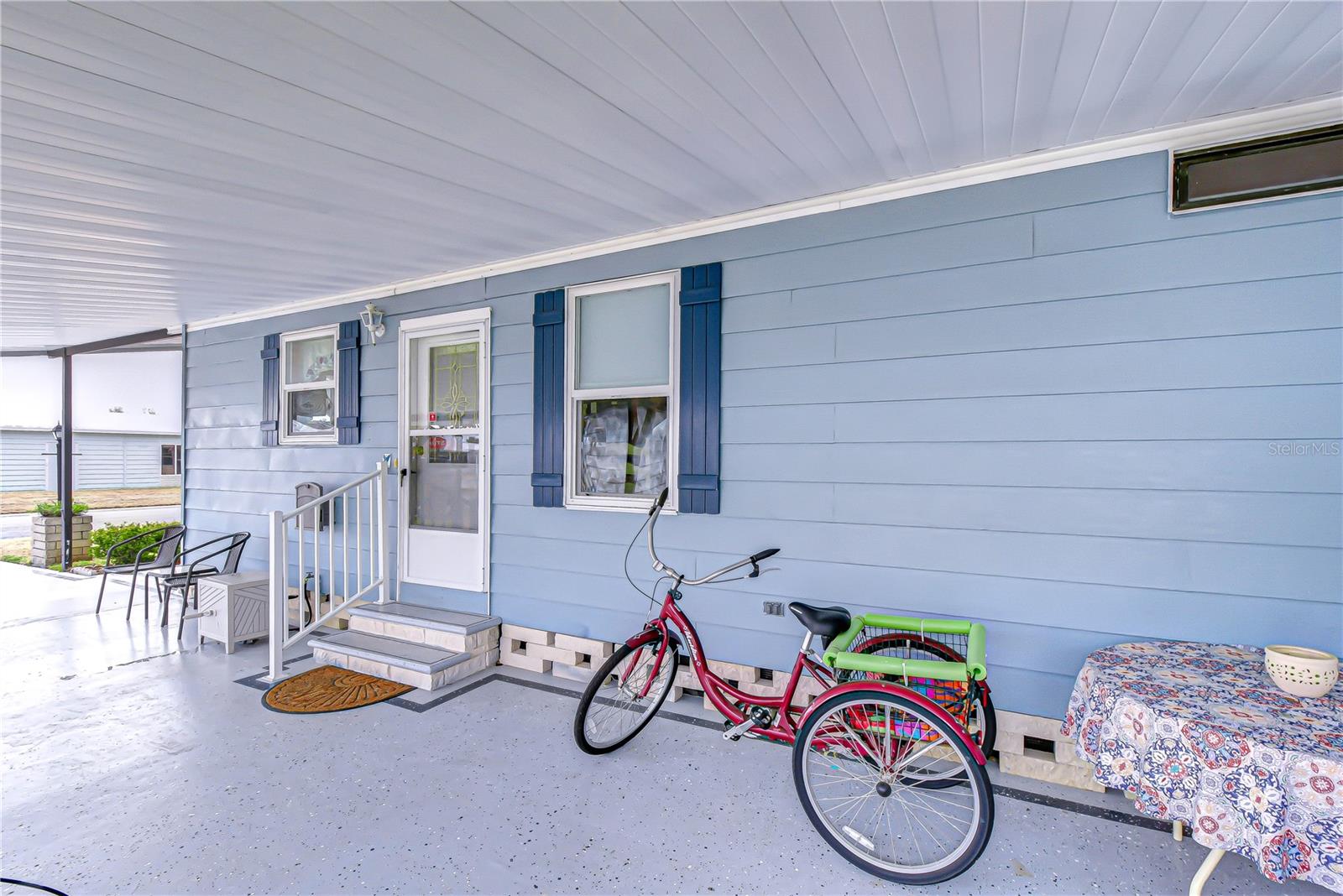 COLONY HILLS COMMUNITY - Residential