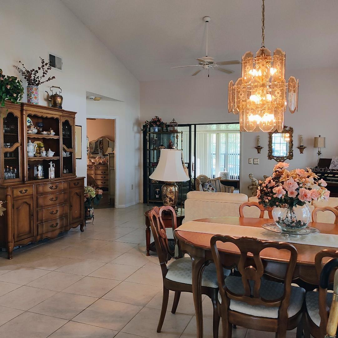 2454 BENTLEY DRIVE
