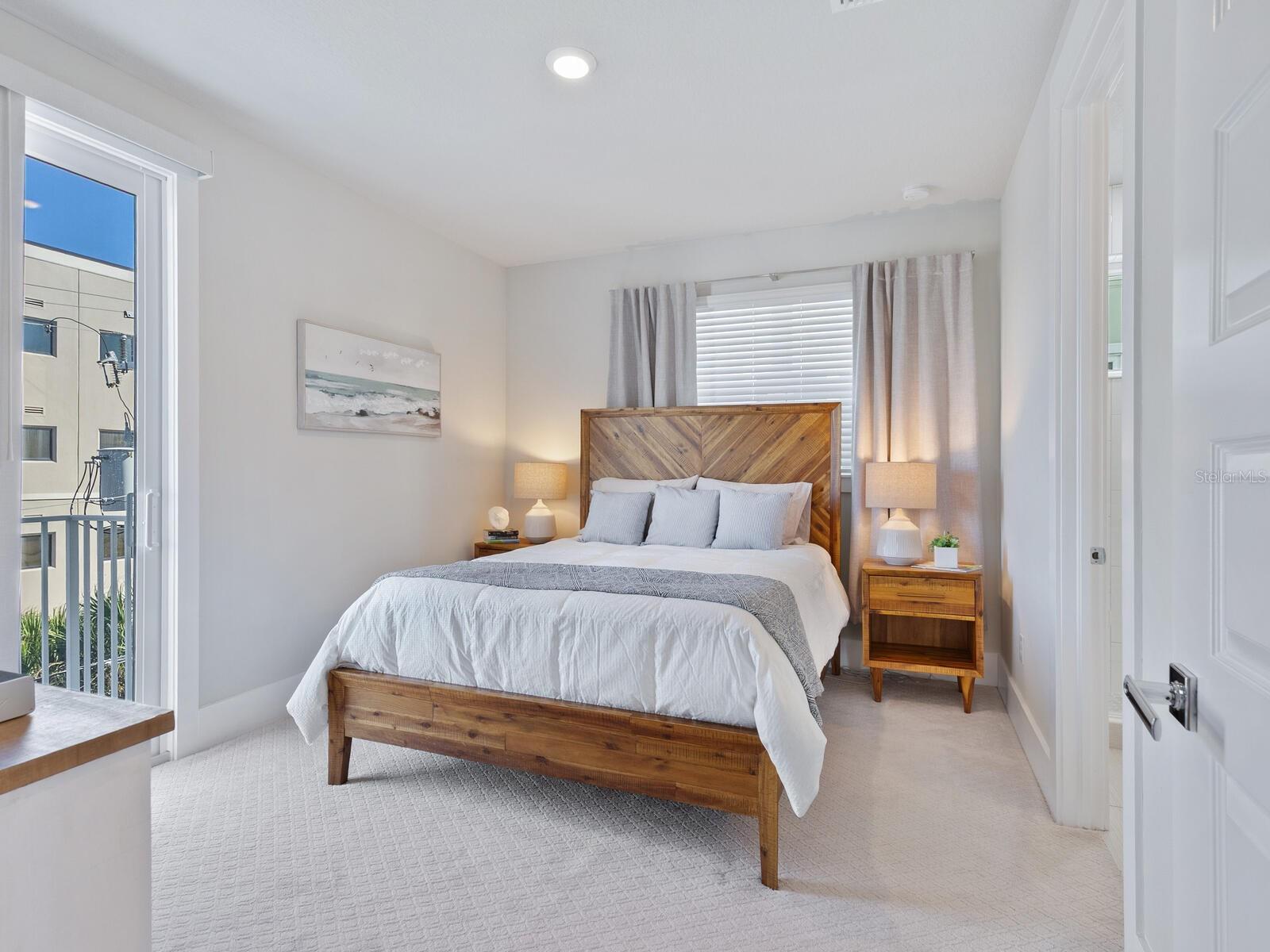 LAUREL PARK REP - Residential