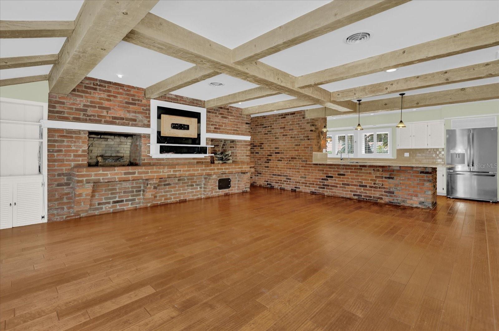 Photo 13 of 46 of 2401 NORFOLK ROAD house