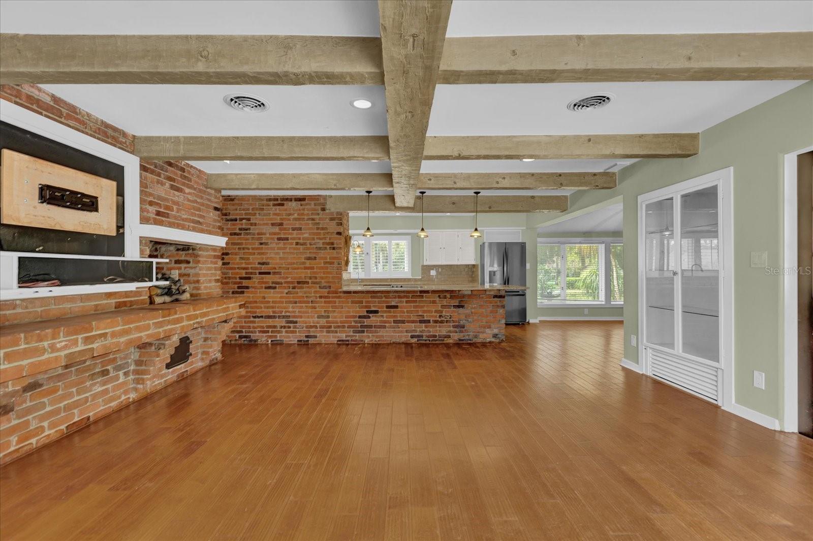 Photo 14 of 46 of 2401 NORFOLK ROAD house