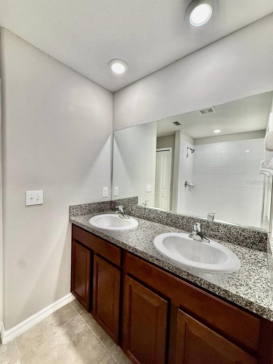 AYERSWORTH GLEN PH 3B - Residential