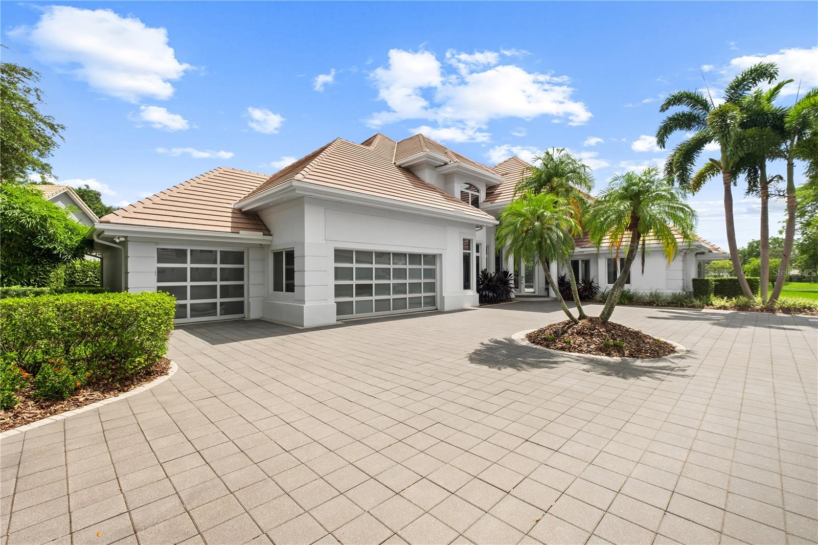 9138 GREAT HERON CIRCLE