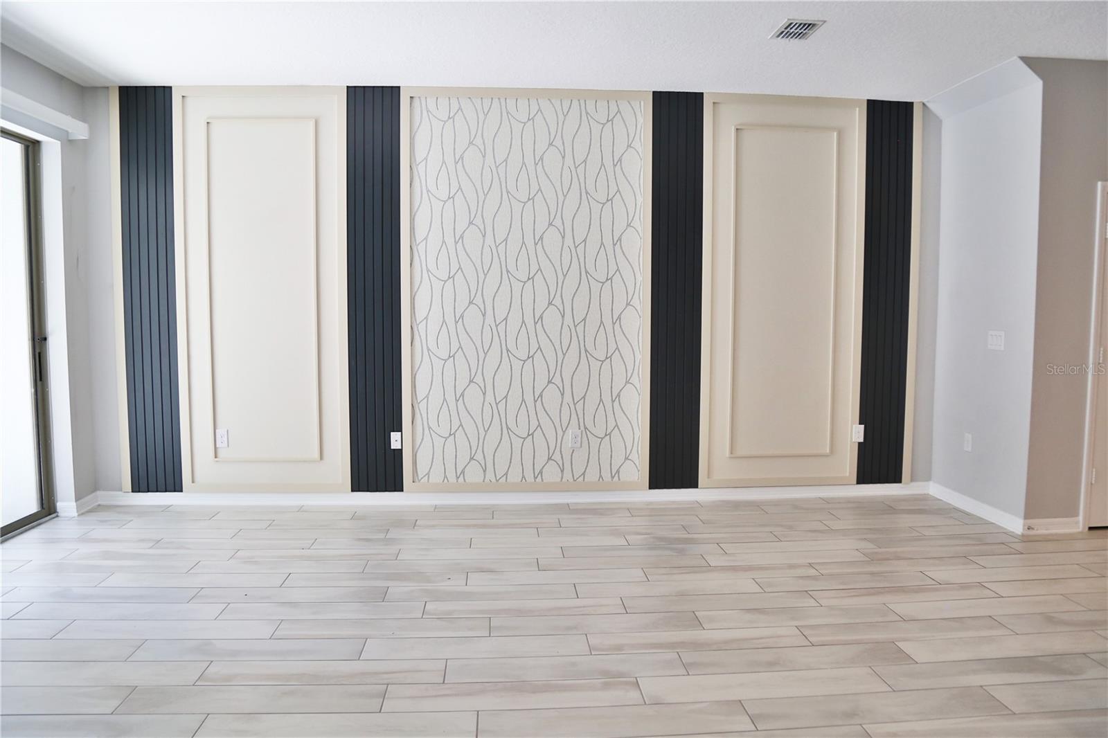 TOWNS AT WHITE CEDAR - Residential