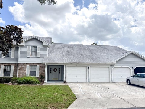 Photo of 5300 White Cliff Lane #8, Orlando, FL 32812 (MLS # O6410292)