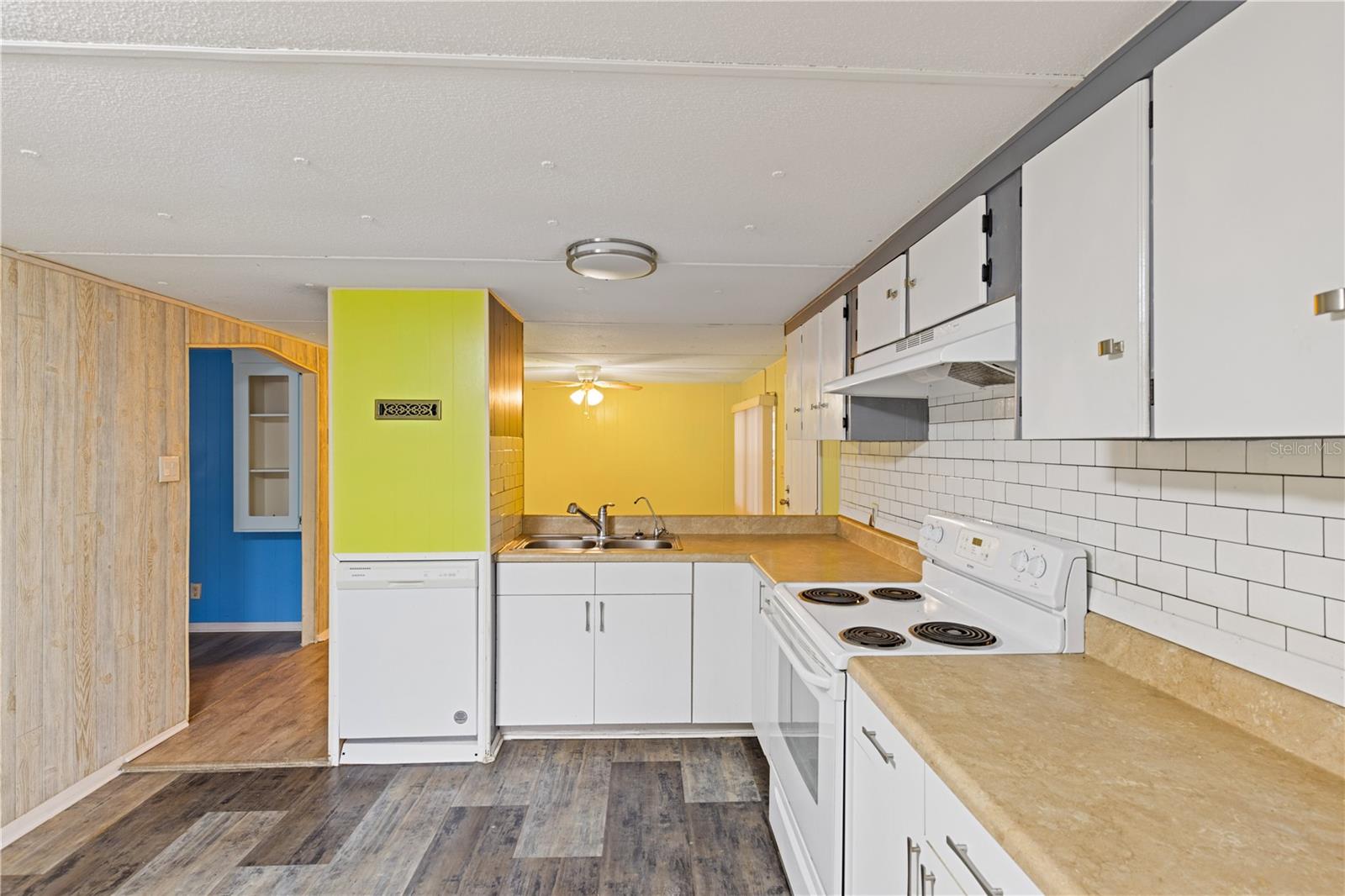 ORANGE BLOSSOM HILLS - Residential