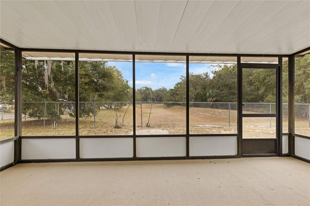 Photo of 16760 SE 102nd Avenue Road, Summerfield, FL 34491 (MLS # G5107937)