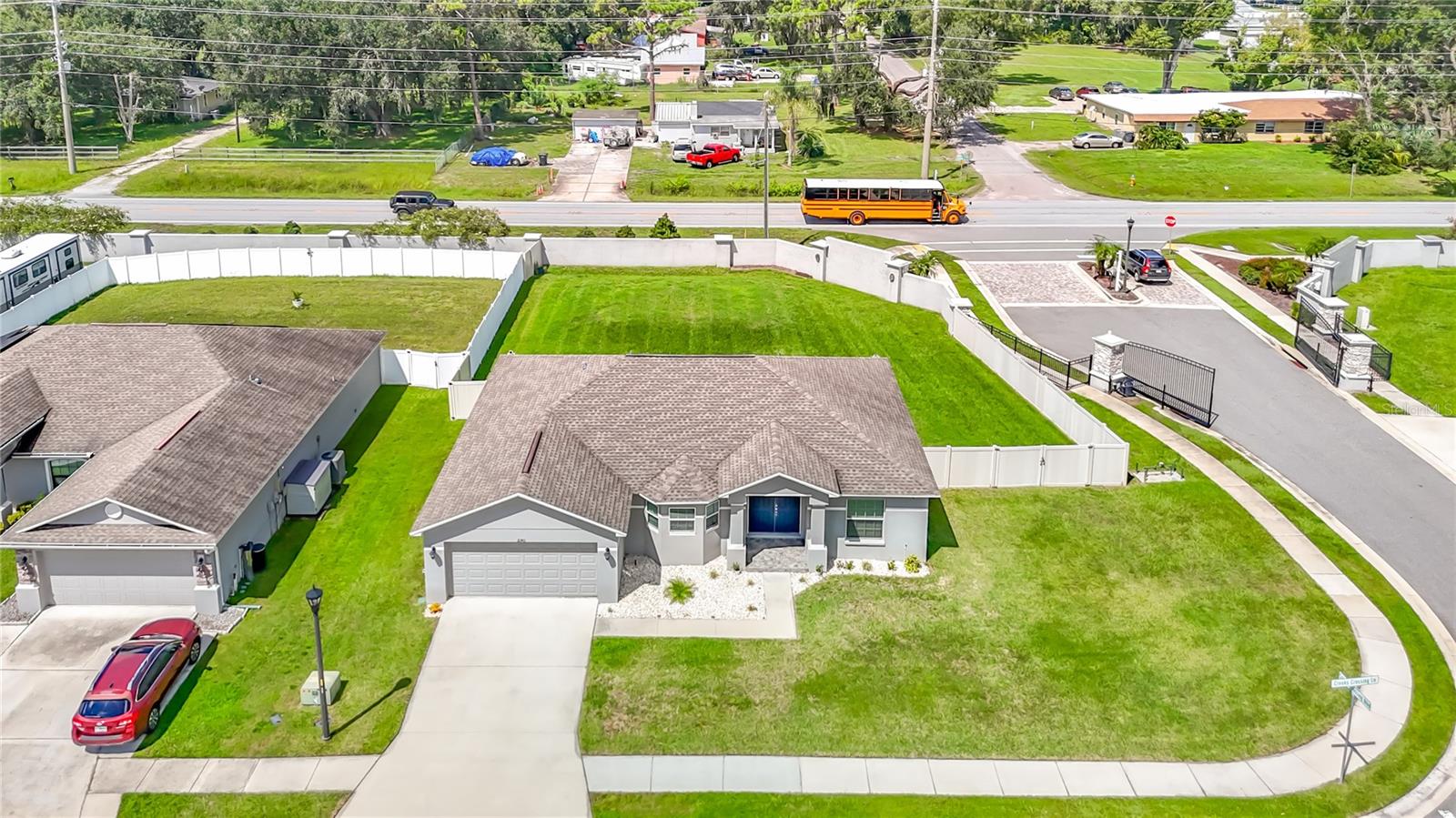 2140 CREEKS CROSSING LANE
