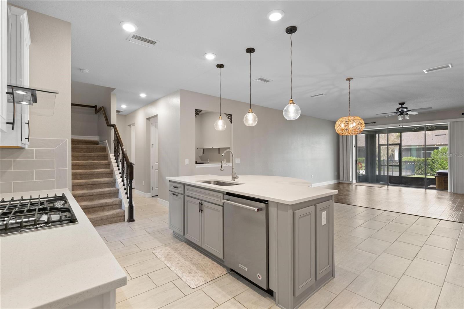 STARKEY RANCH - Residential