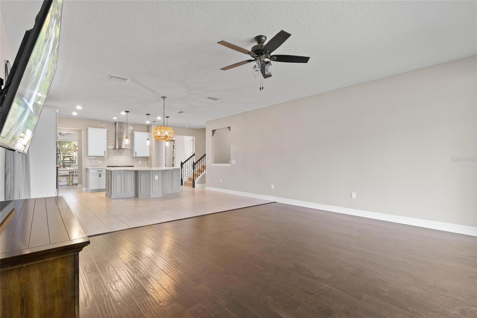 STARKEY RANCH - Residential