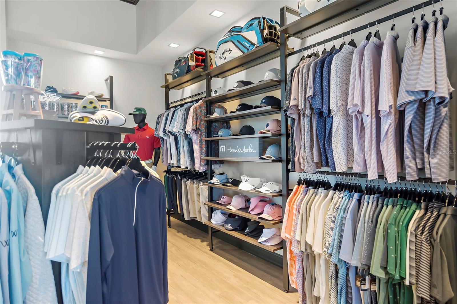 WELLEN PARK GOLF & COUNTRY CLUB - Residential