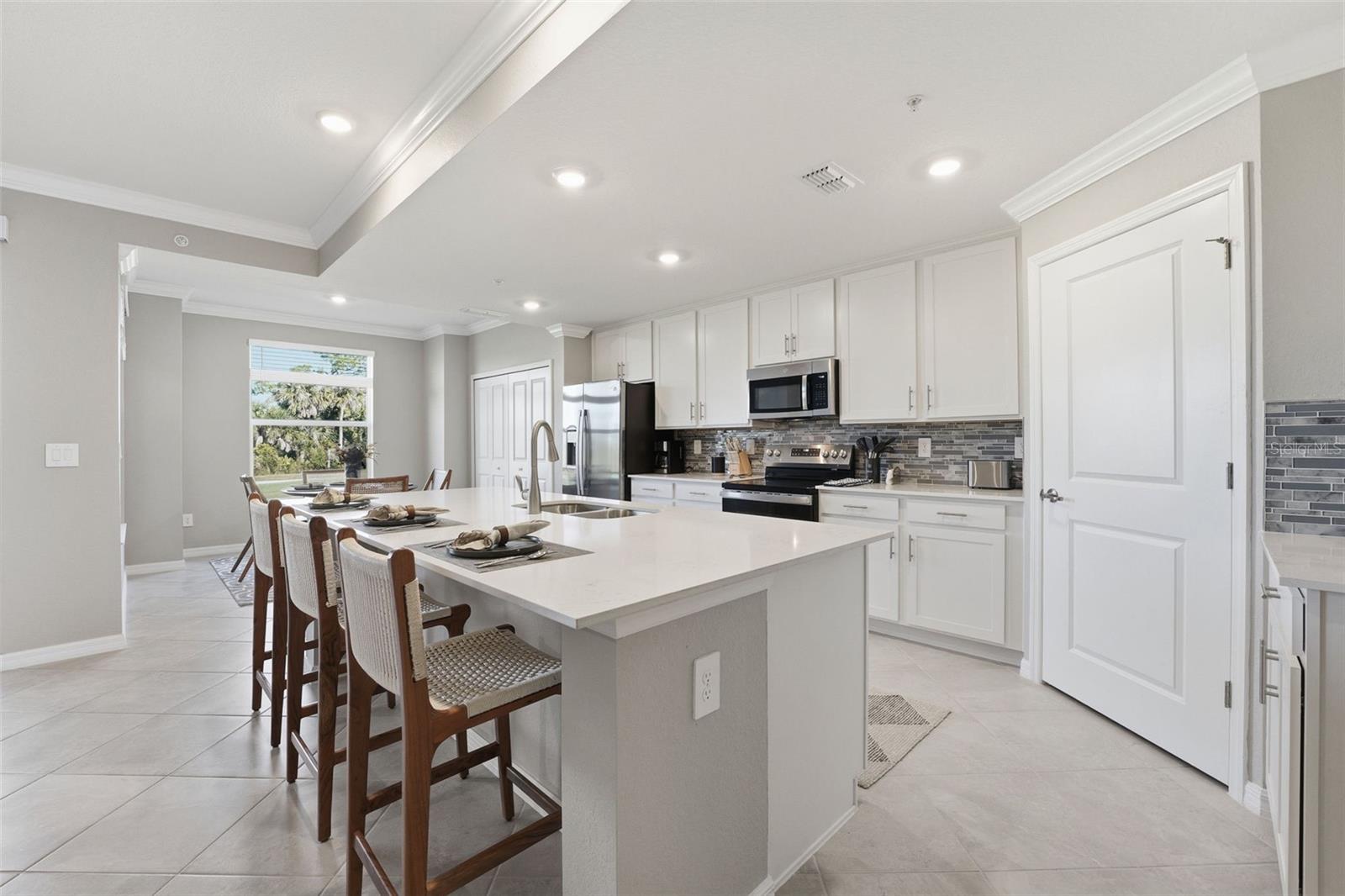 WELLEN PARK GOLF & COUNTRY CLUB - Residential