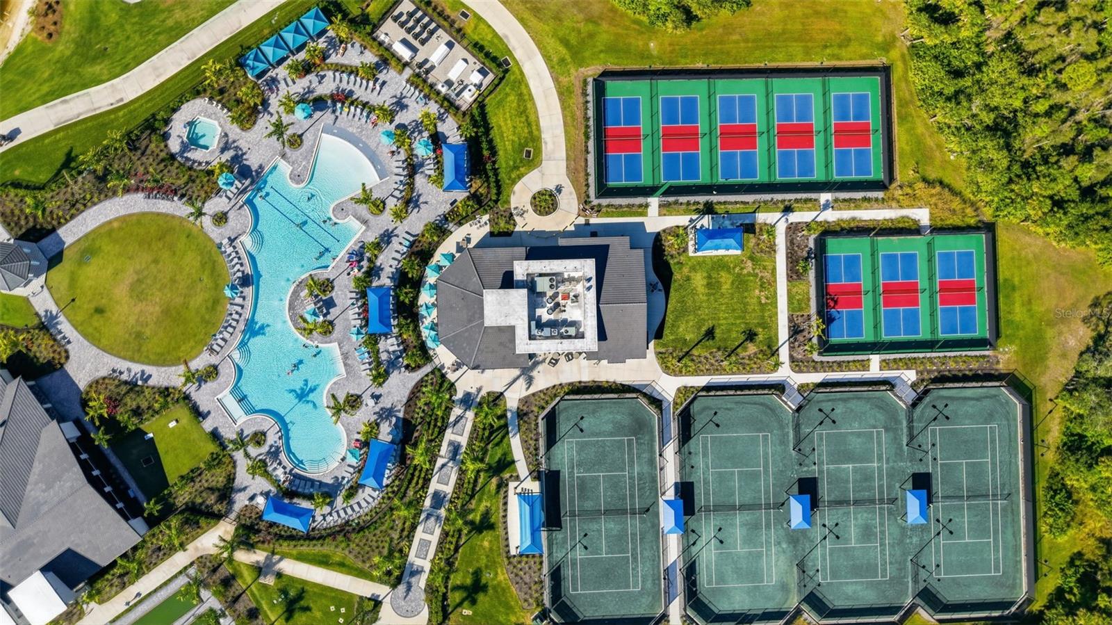 WELLEN PARK GOLF & COUNTRY CLUB - Residential