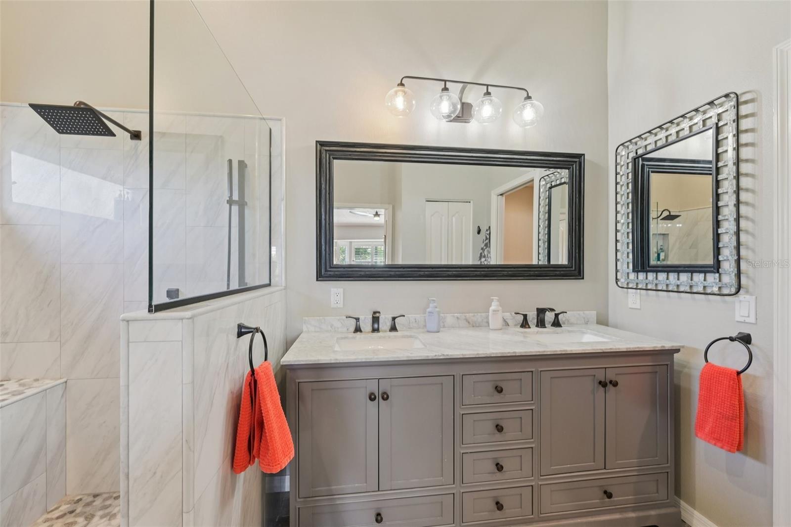 STONEYBROOK VERANDA GREENS 1 - Residential