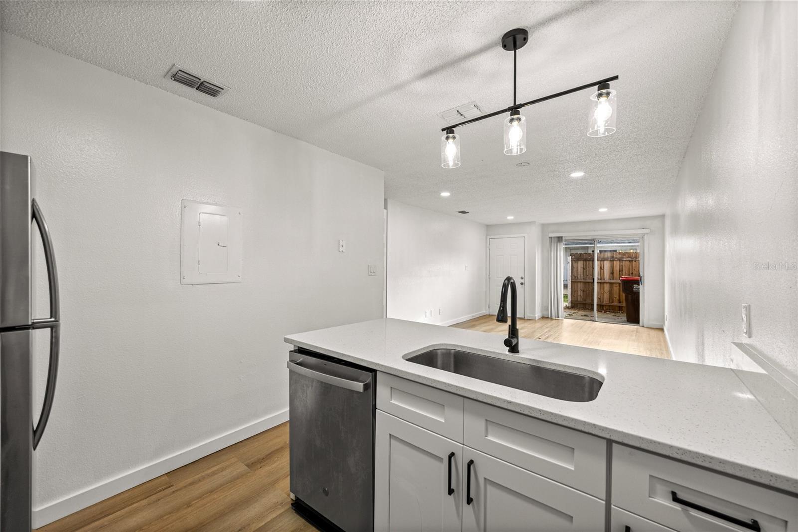 GREENFIELDS 01 - Residential Income