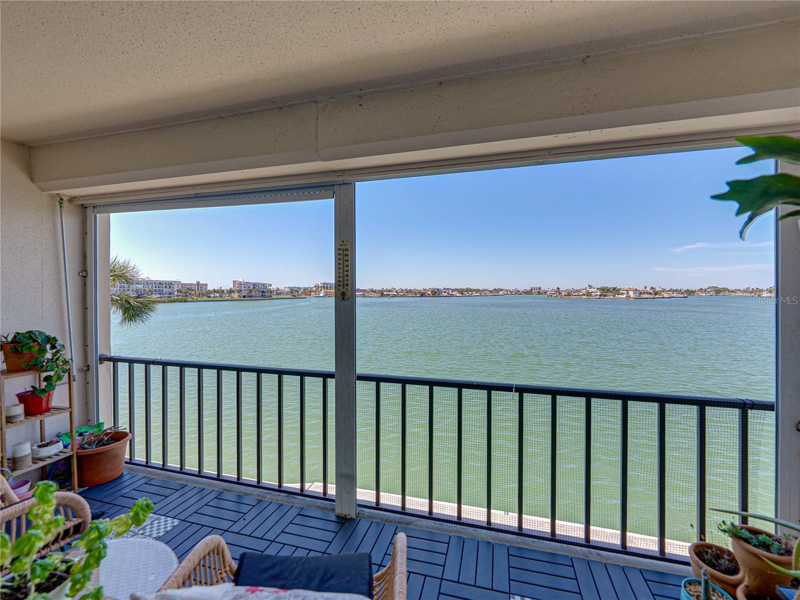 7910 SUN ISLAND DRIVE S 301