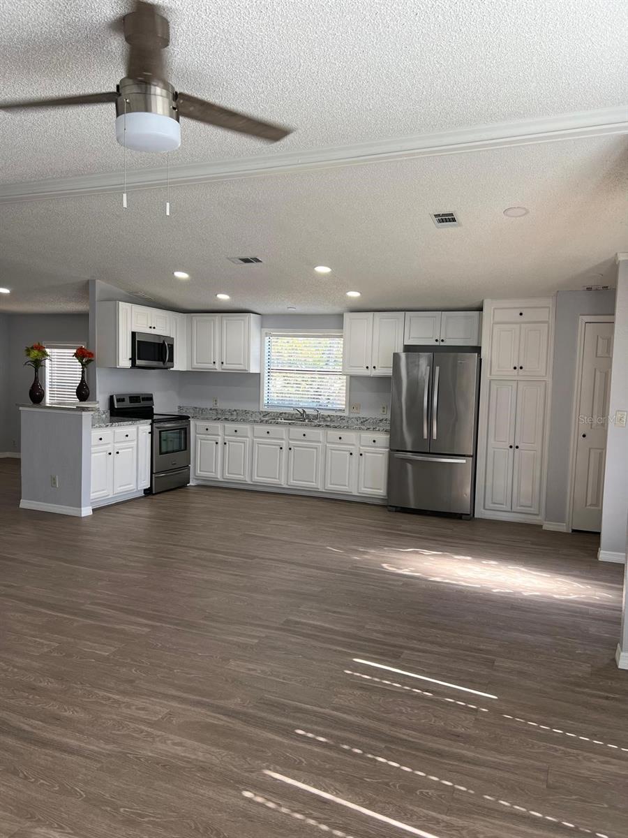 FLA DEV CO SUB - Residential