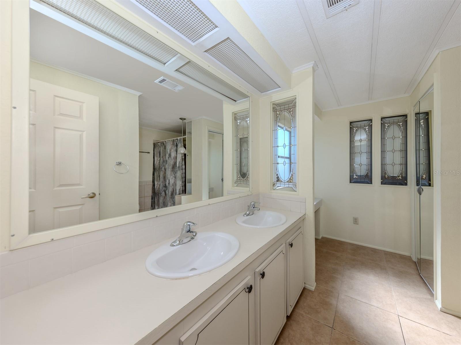 HARBOR ISLES III - Residential