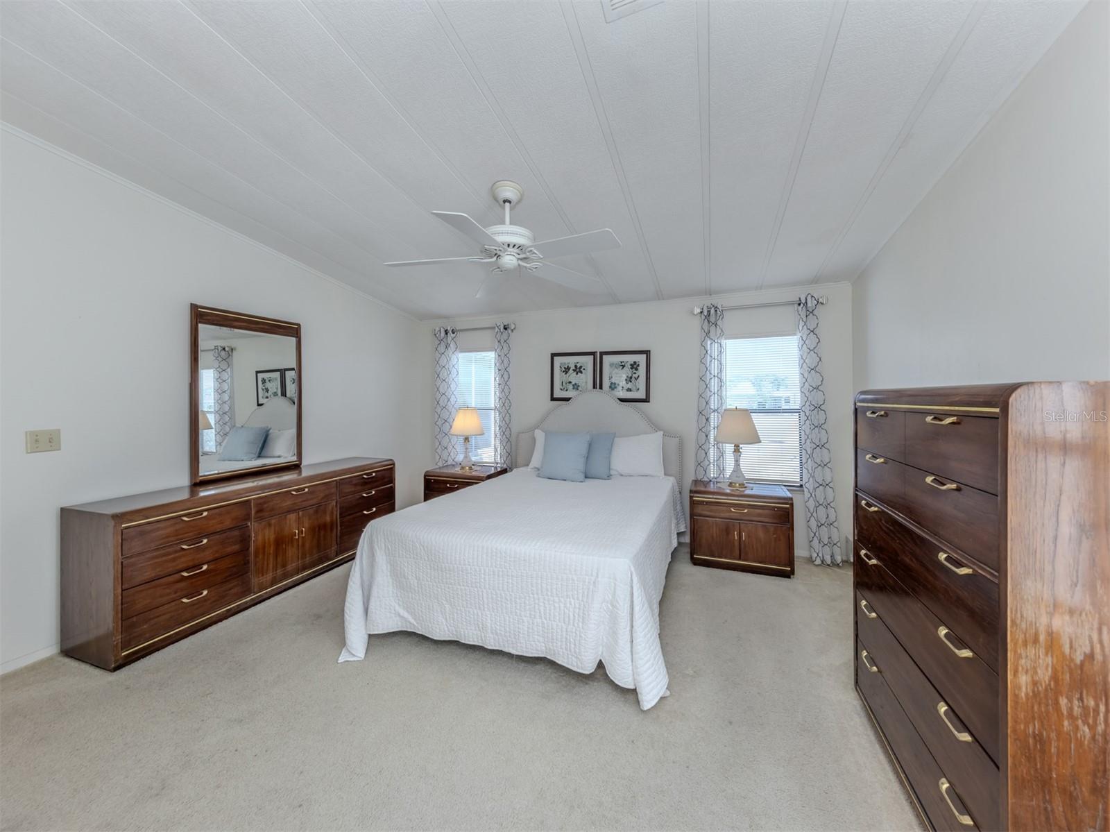 HARBOR ISLES III - Residential