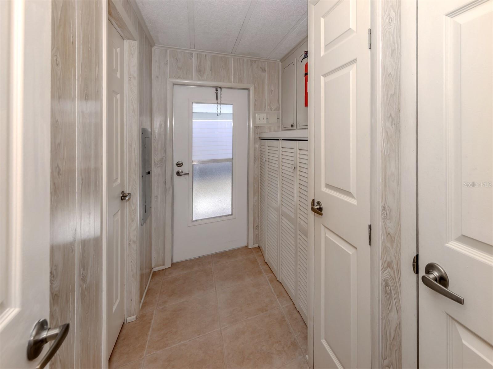 HARBOR ISLES III - Residential