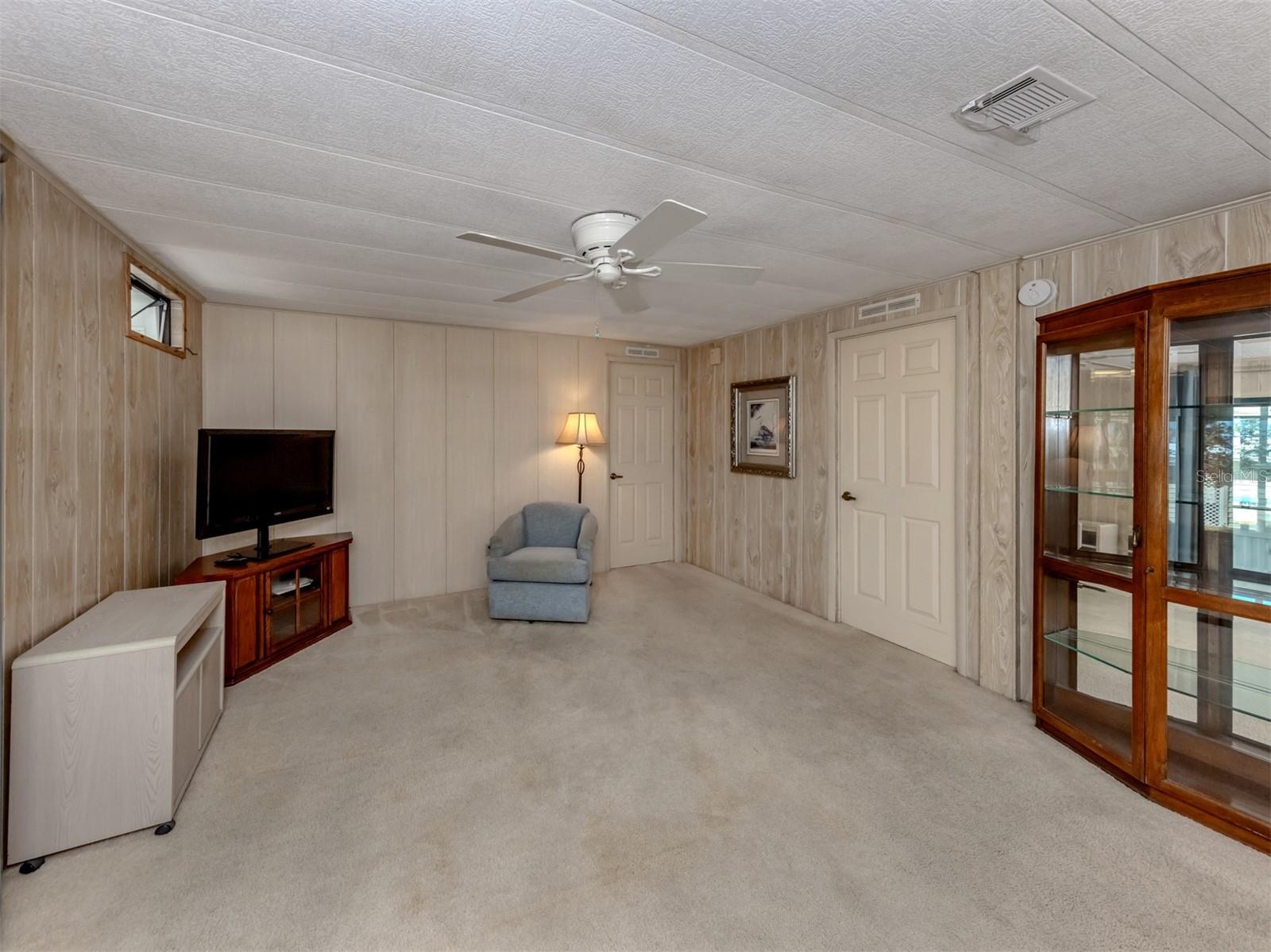 HARBOR ISLES III - Residential