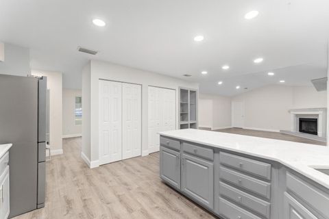 Tiny photo for 4829 NE 60th Terrace, Silver Springs, FL 34488 (MLS # TB8454566)