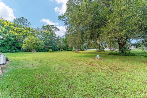 Tiny photo for 4829 NE 60th Terrace, Silver Springs, FL 34488 (MLS # TB8454566)
