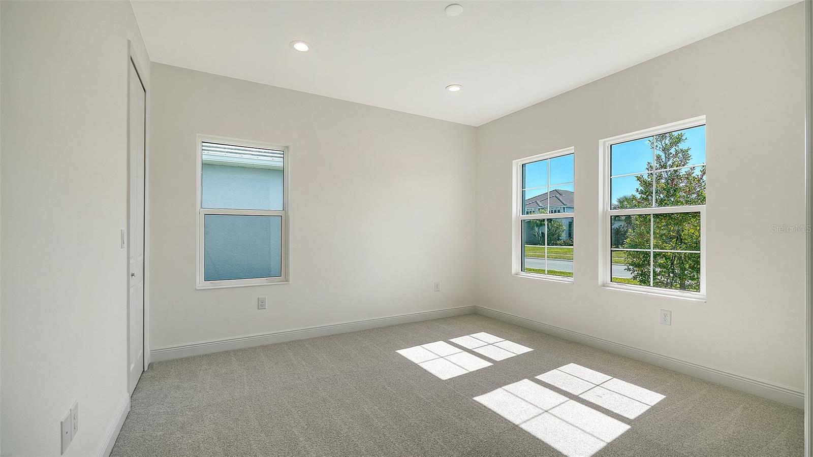 WINDWARD AT LAKEWOOD RANCH PHASE 2 - Residential