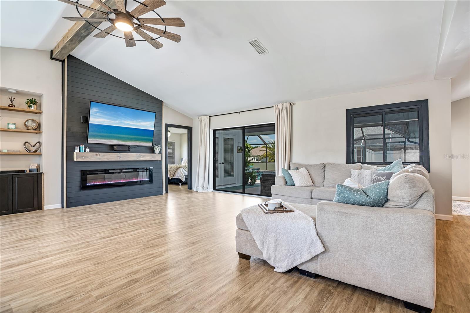 GULF VIEW ESTATES - Residential