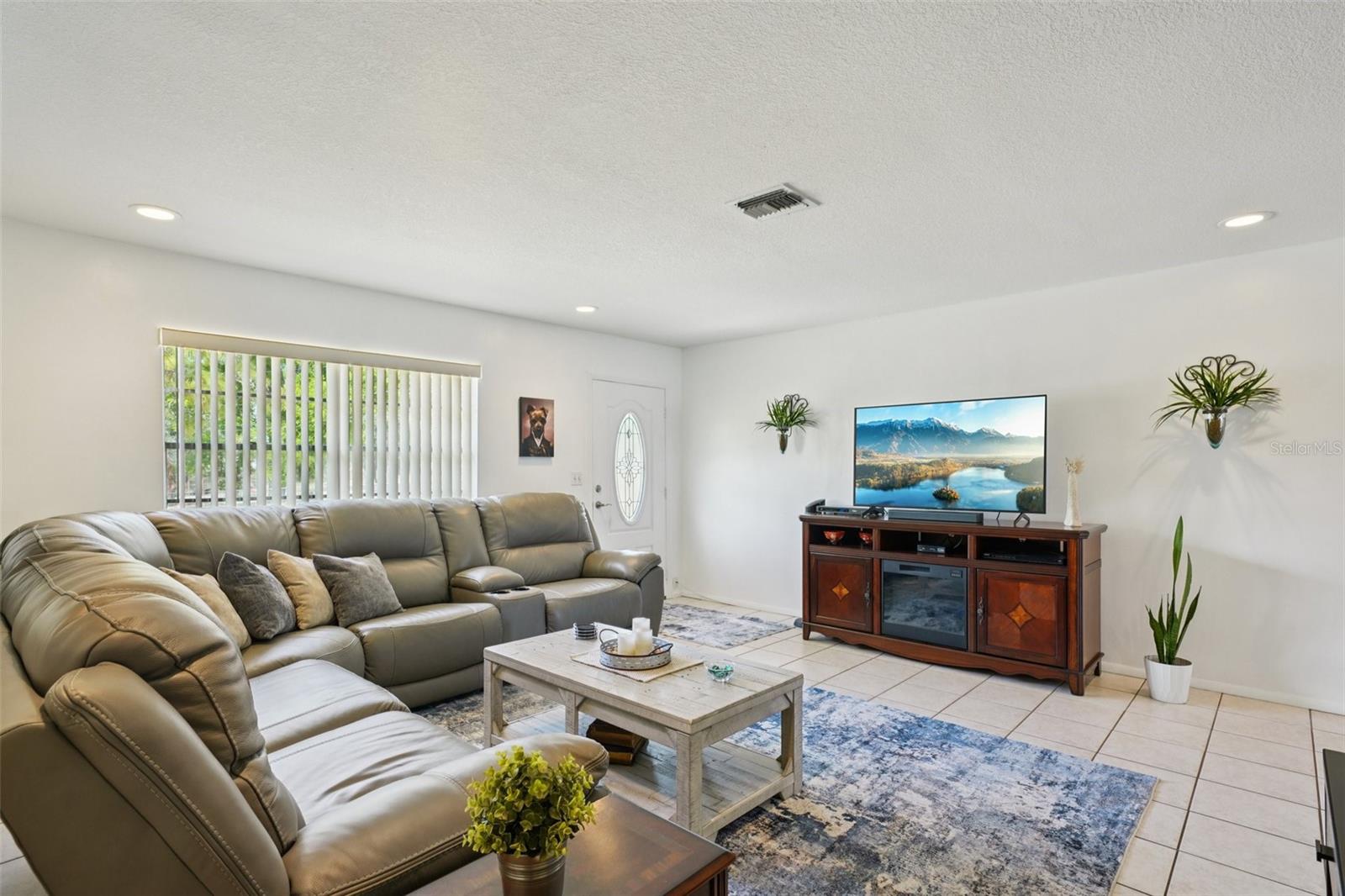 HIGHLANDS - Residential