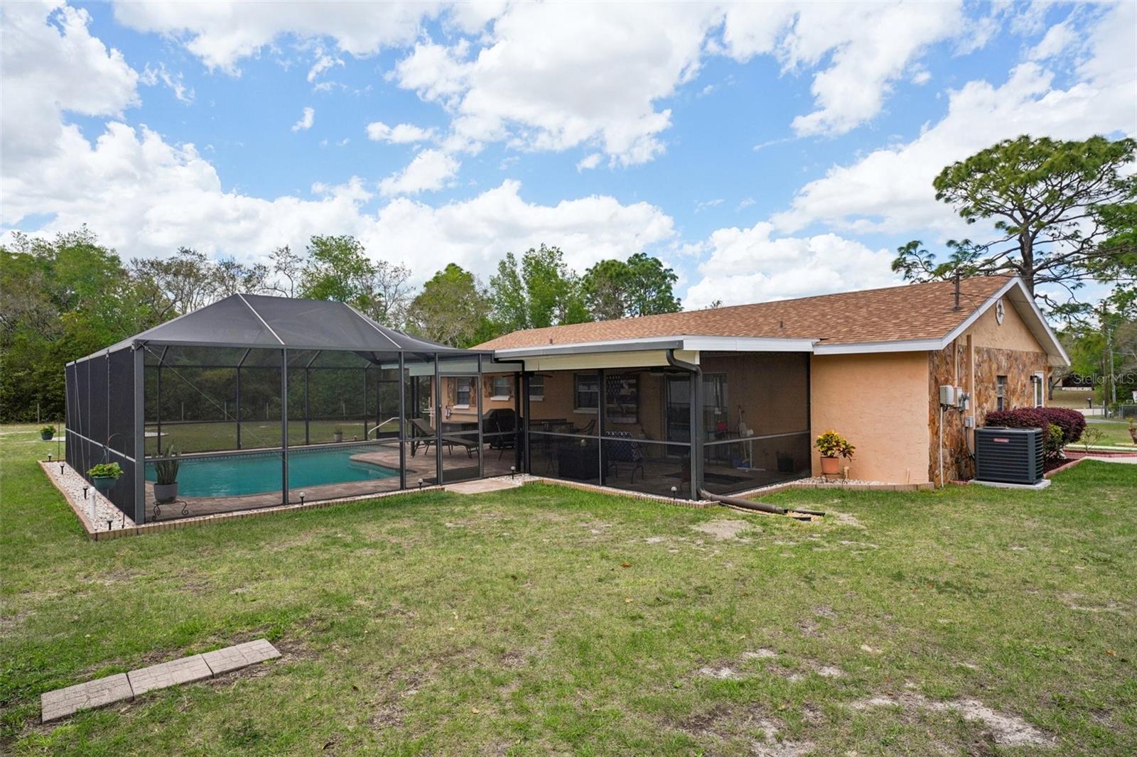 HIGHLANDS - Residential