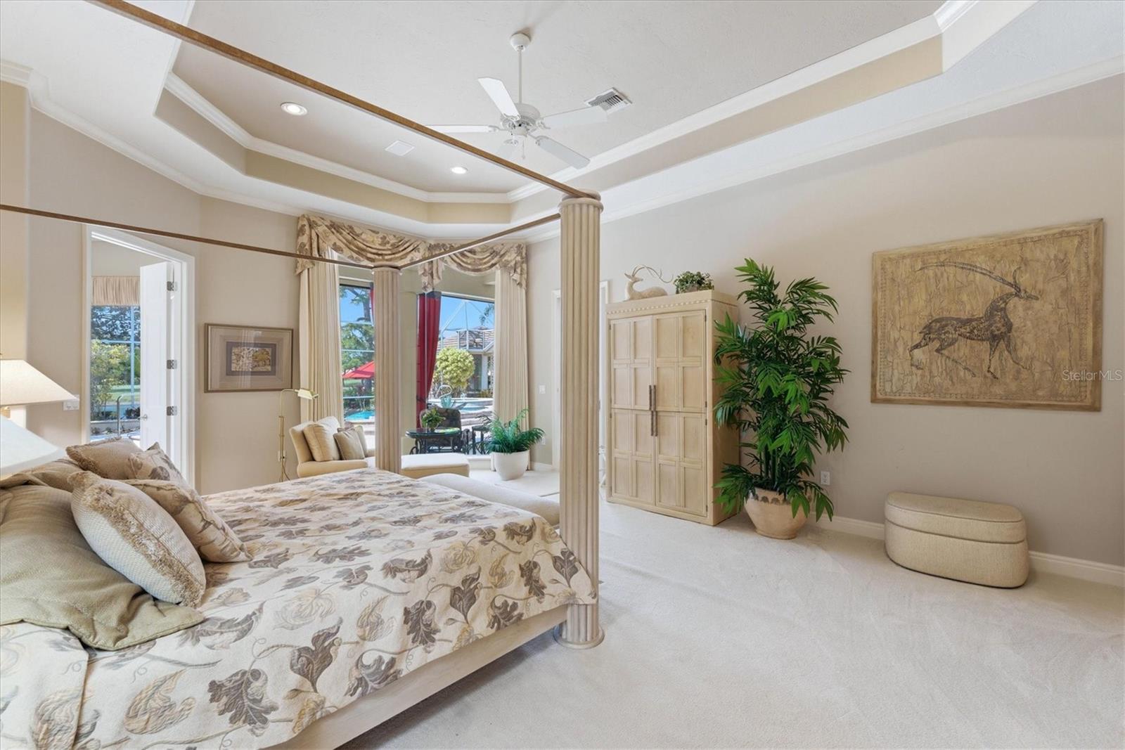 UNIVERSITY PARK COUNTRY CLUB - Residential