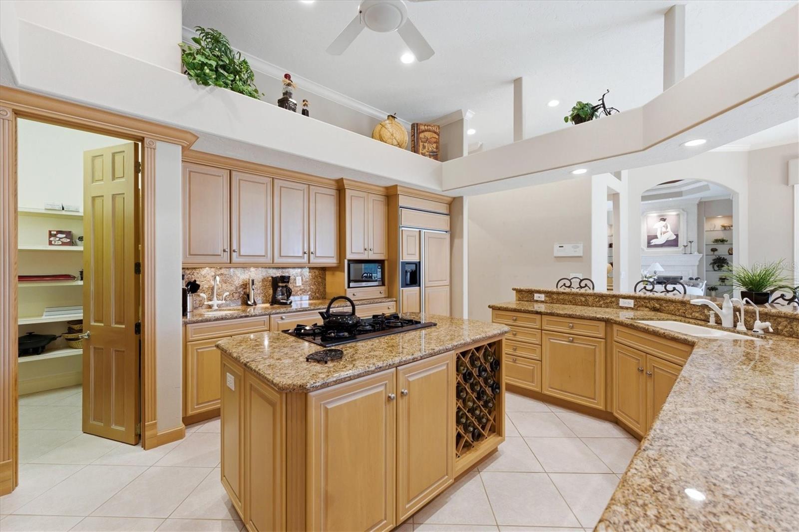 UNIVERSITY PARK COUNTRY CLUB - Residential