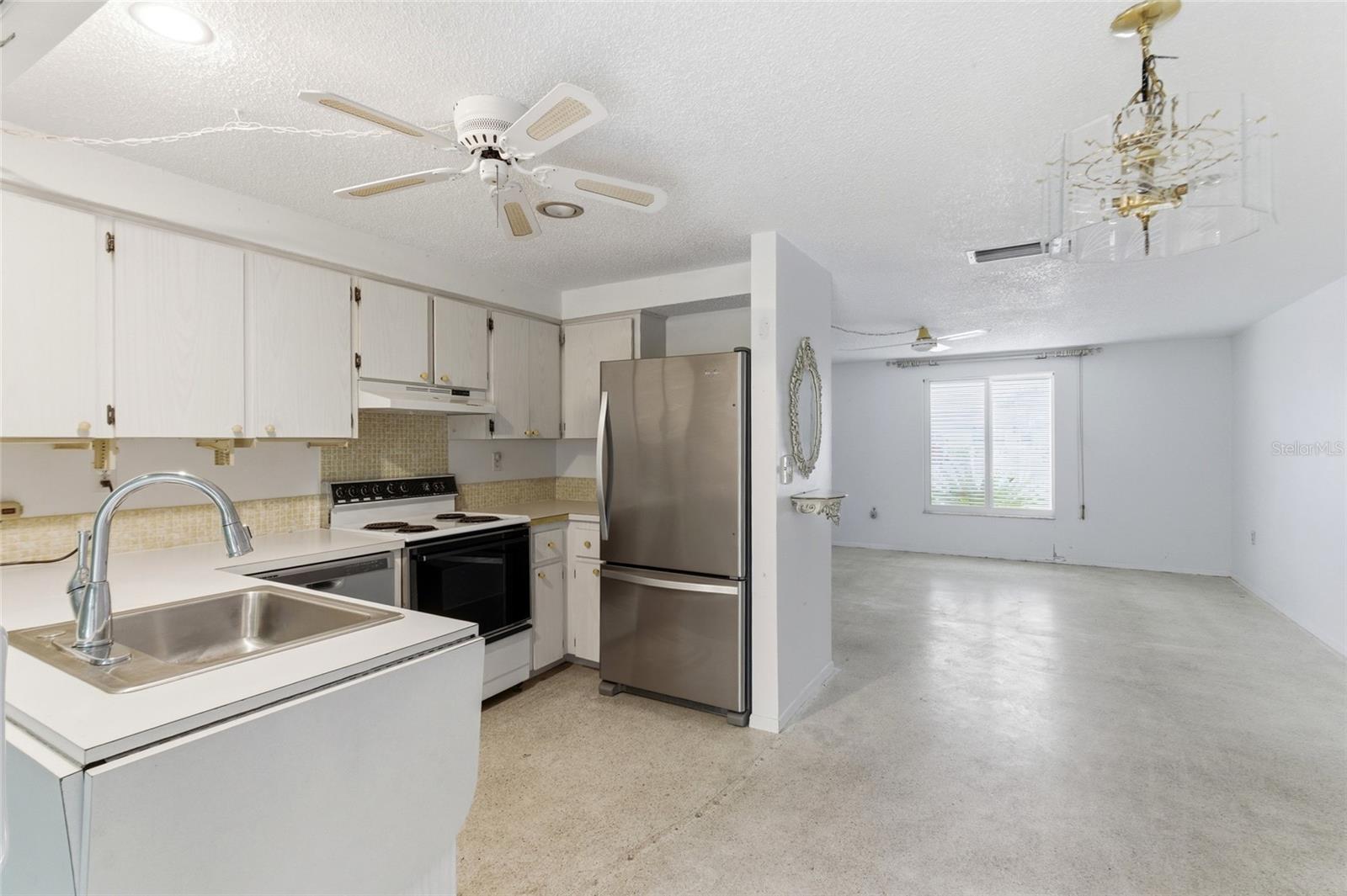 RIDGEWAY - Residential
