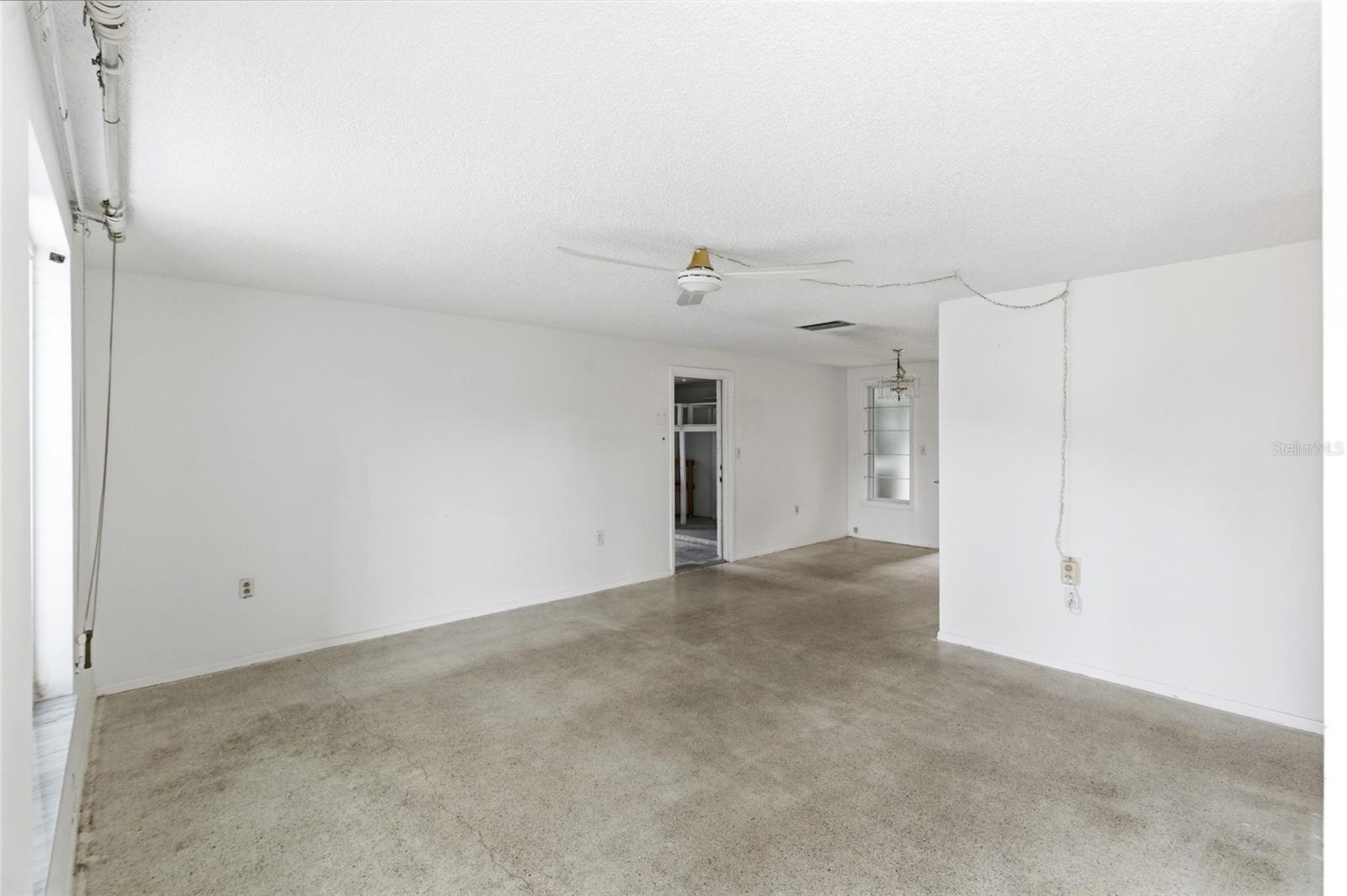 RIDGEWAY - Residential