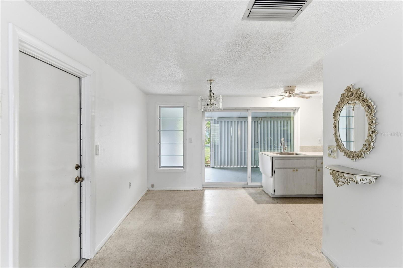 RIDGEWAY - Residential