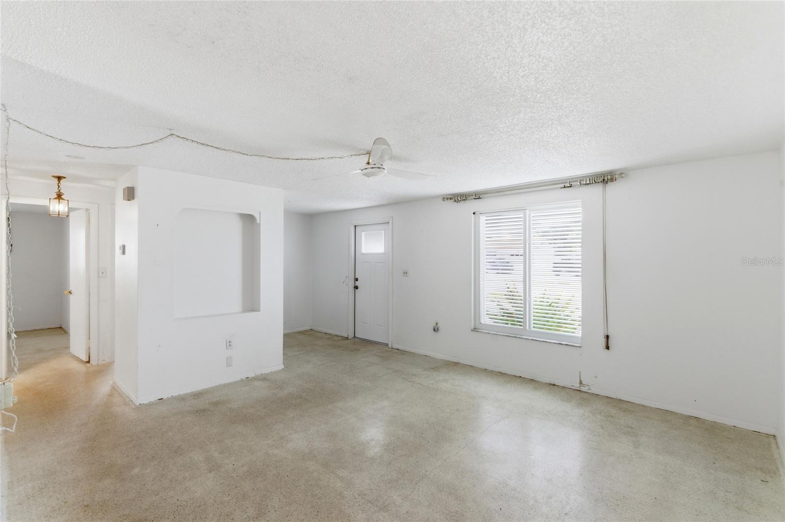 RIDGEWAY - Residential