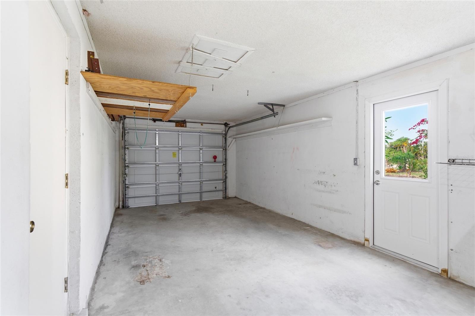 RIDGEWAY - Residential