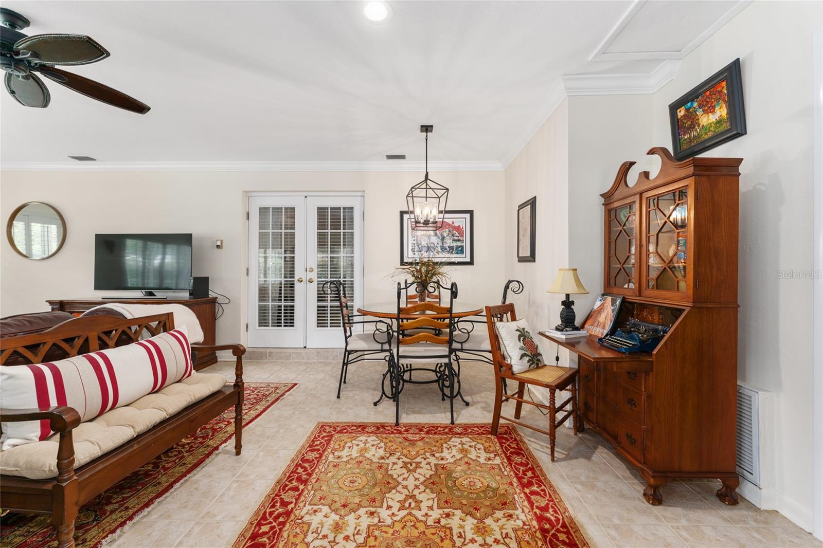 WOODFIELDS UN 04 - Residential