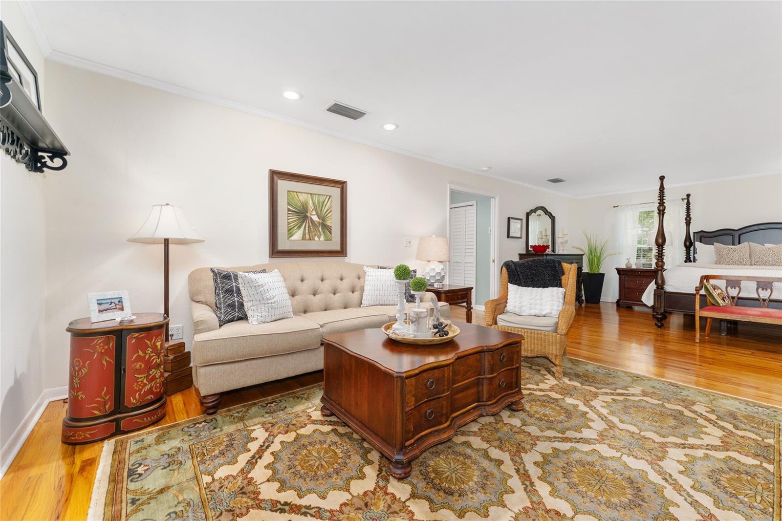 WOODFIELDS UN 04 - Residential