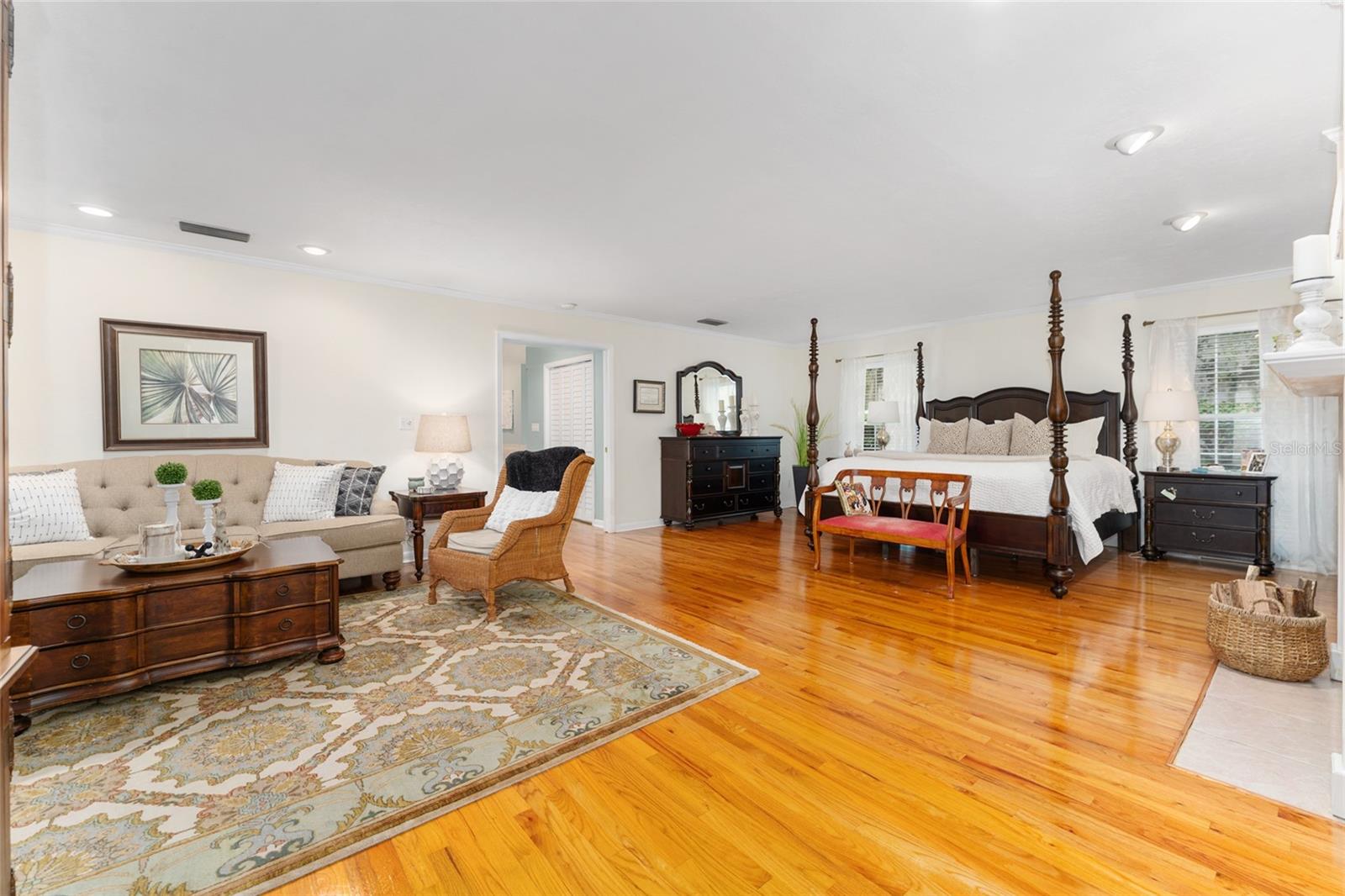 WOODFIELDS UN 04 - Residential