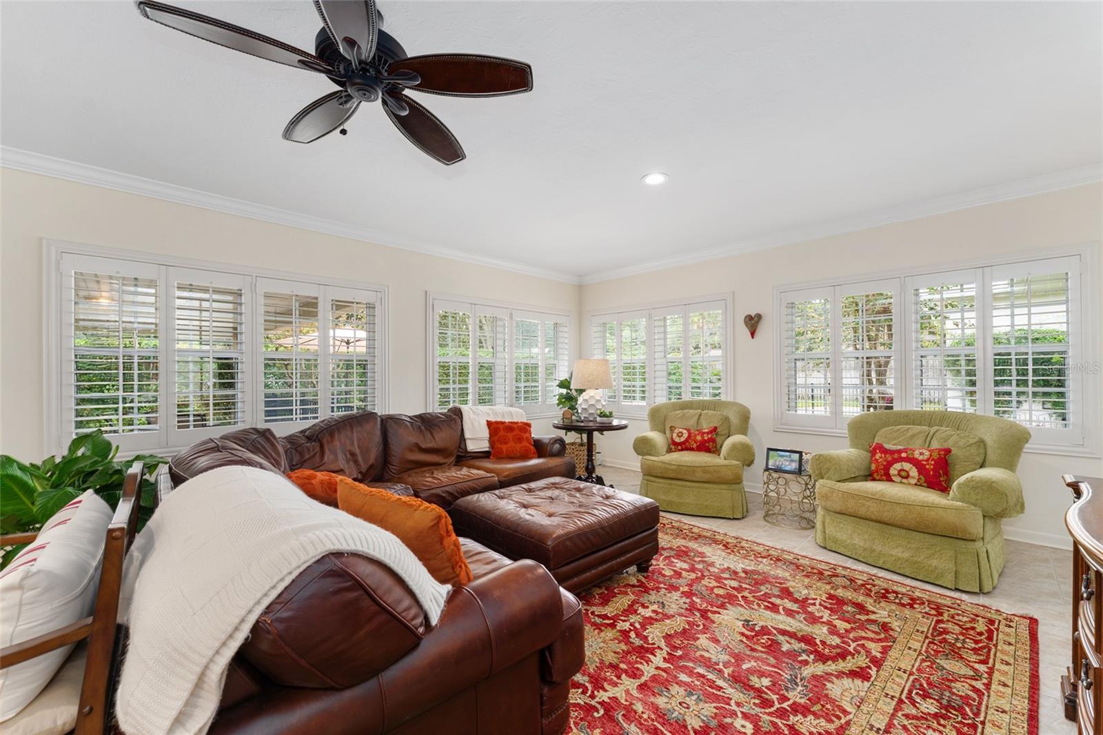 WOODFIELDS UN 04 - Residential