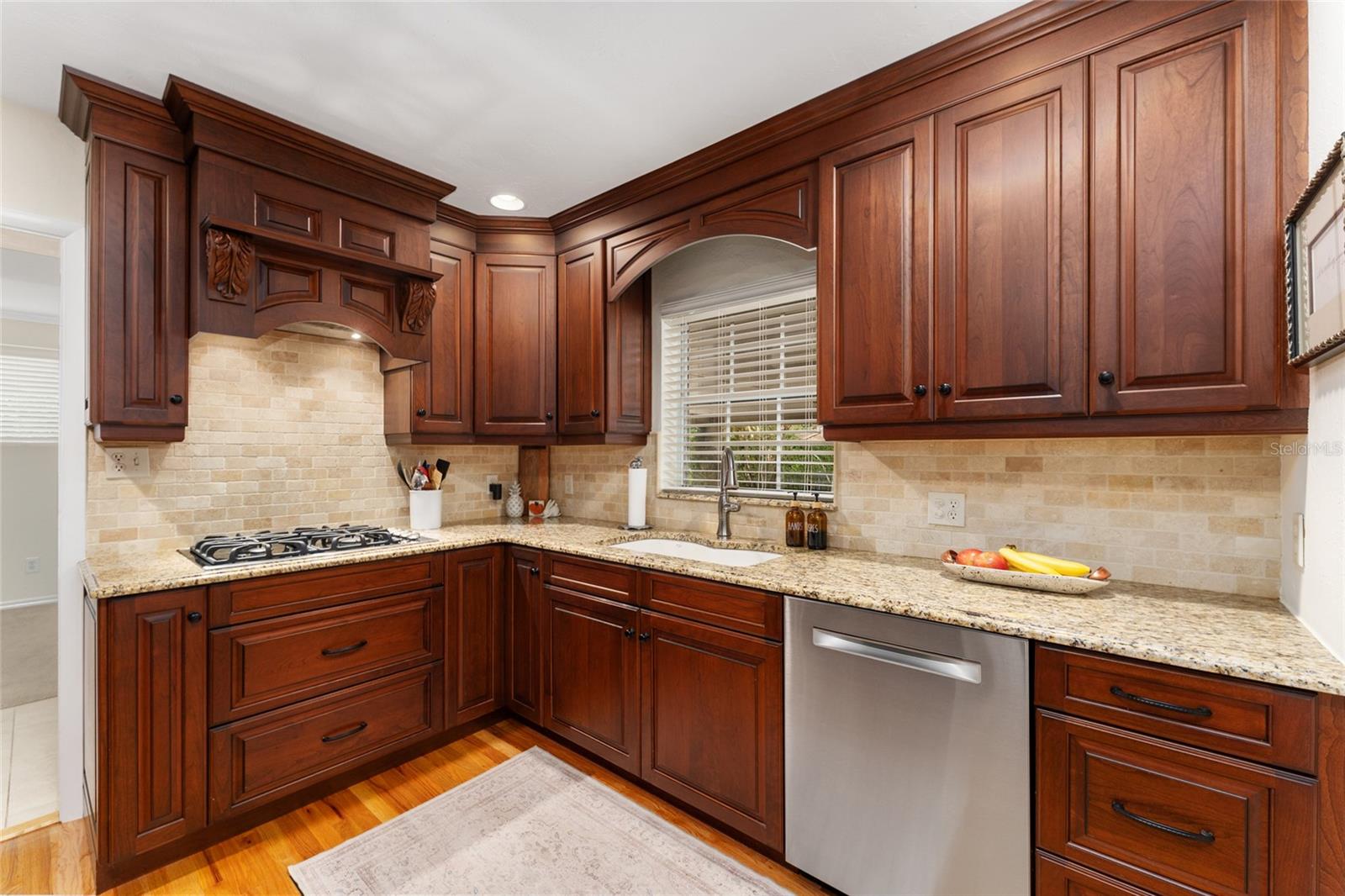 WOODFIELDS UN 04 - Residential