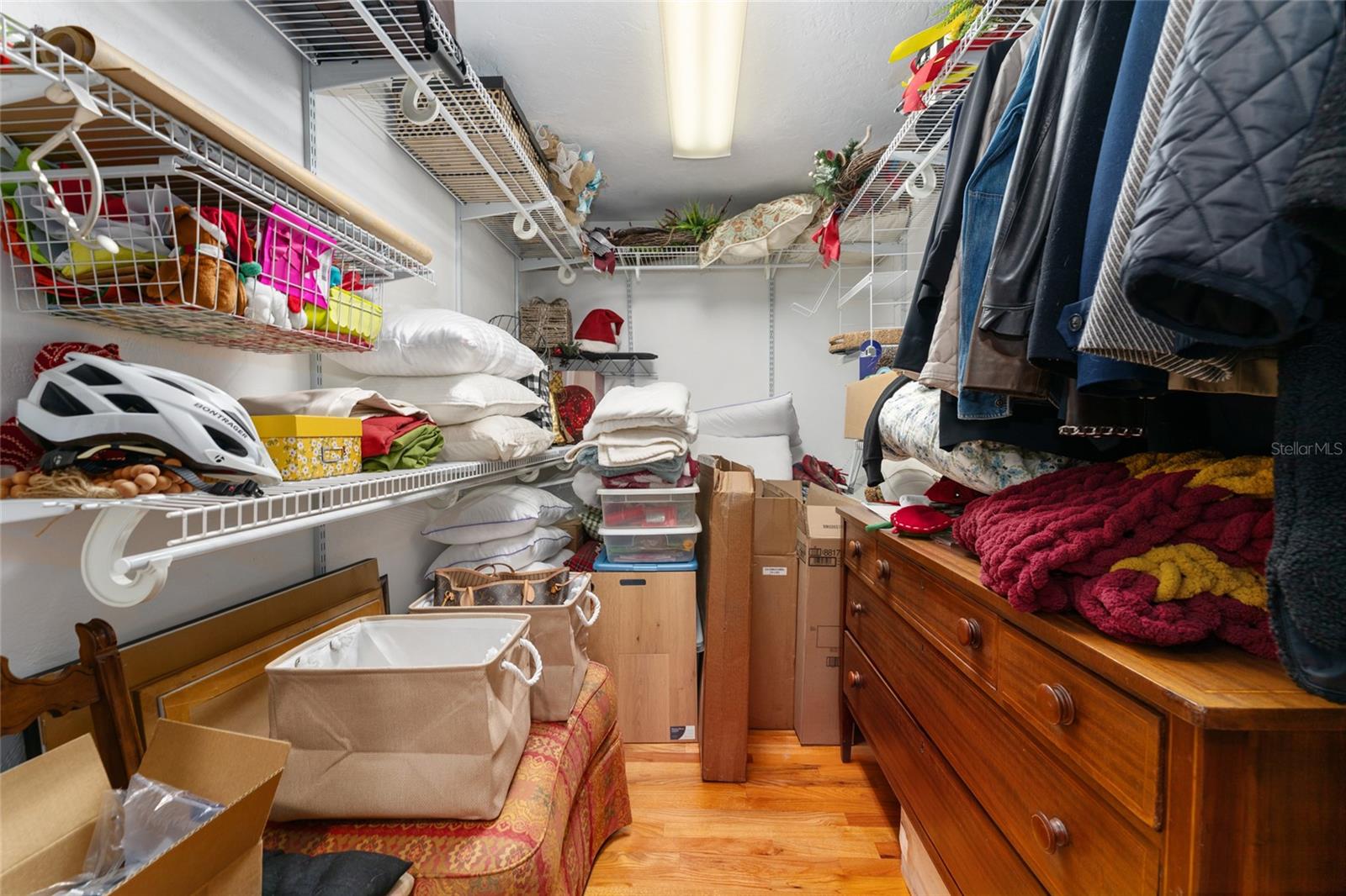 WOODFIELDS UN 04 - Residential