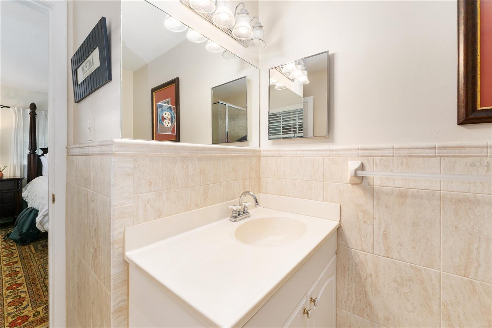 WOODFIELDS UN 04 - Residential