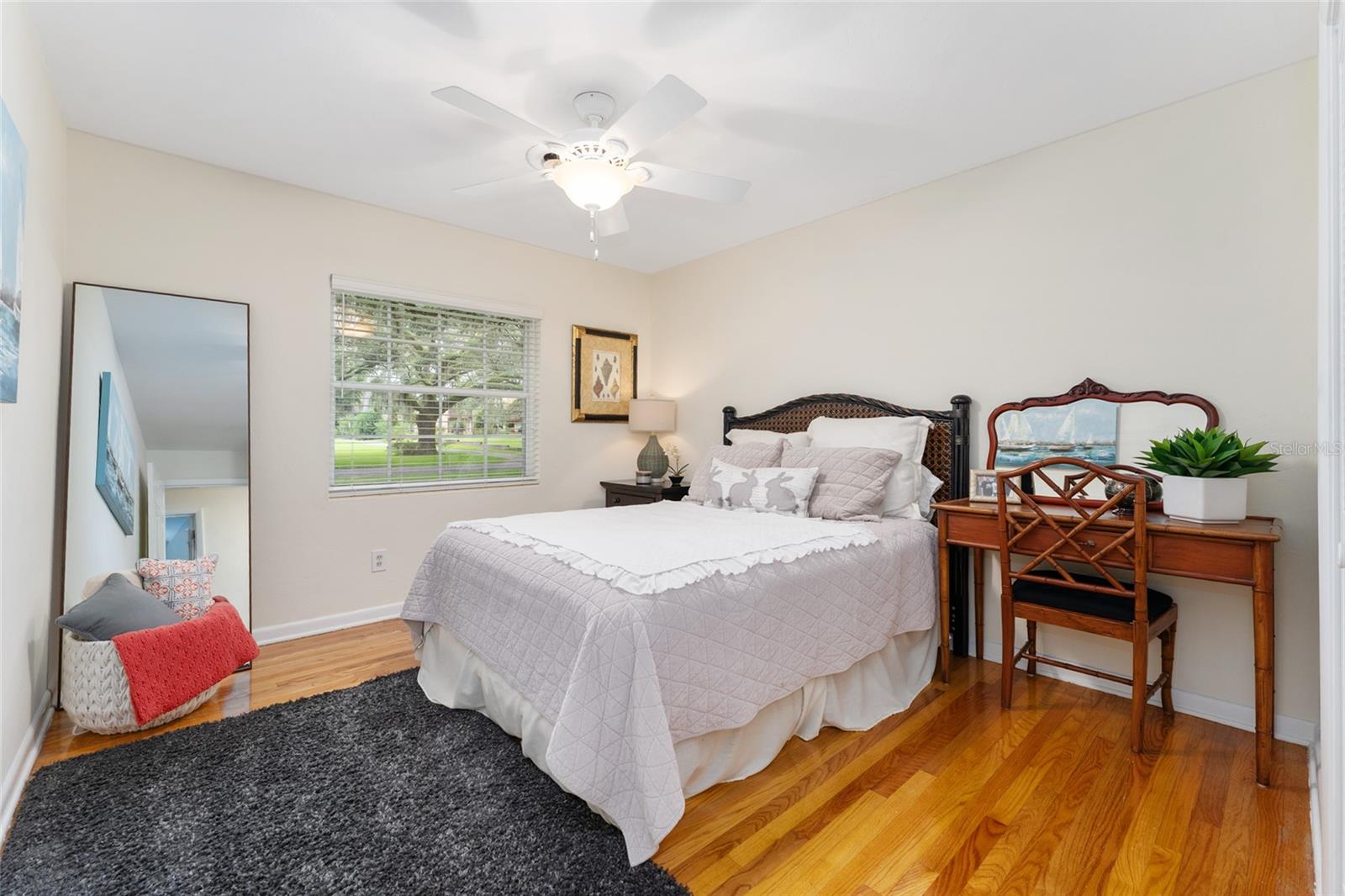 WOODFIELDS UN 04 - Residential