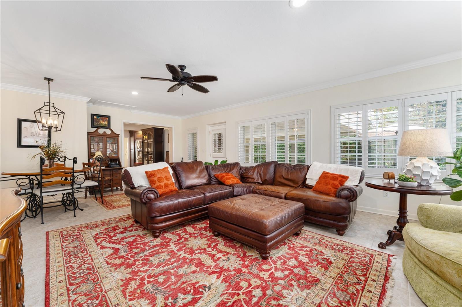 WOODFIELDS UN 04 - Residential