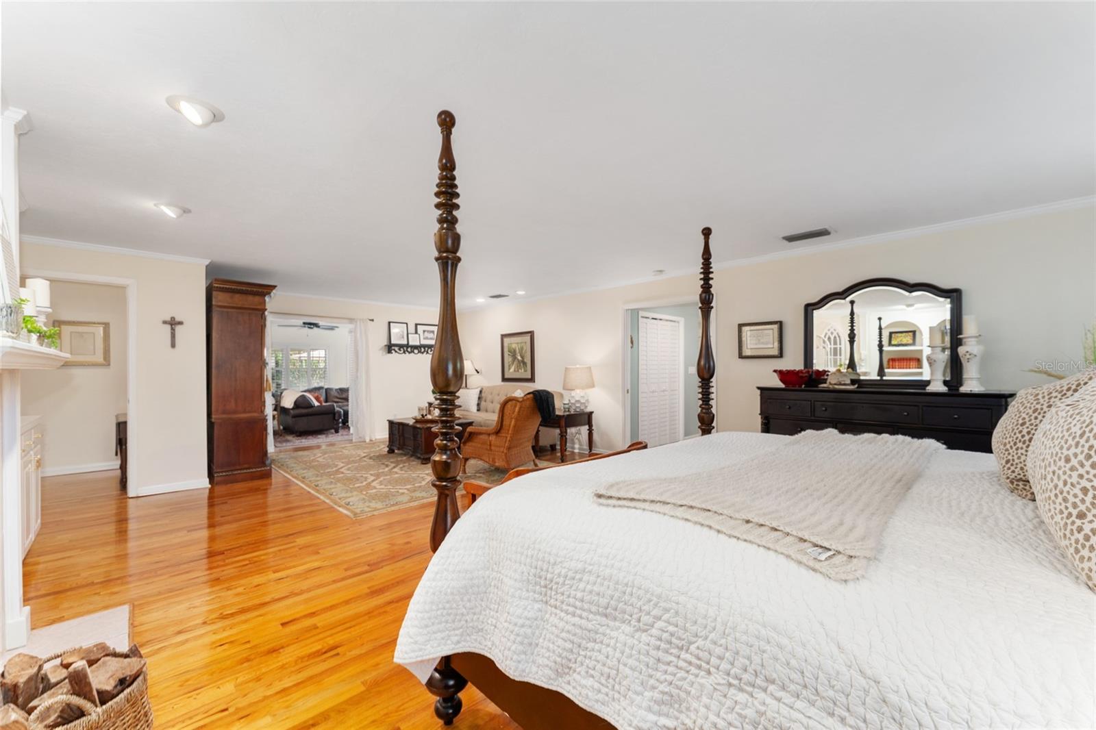 WOODFIELDS UN 04 - Residential