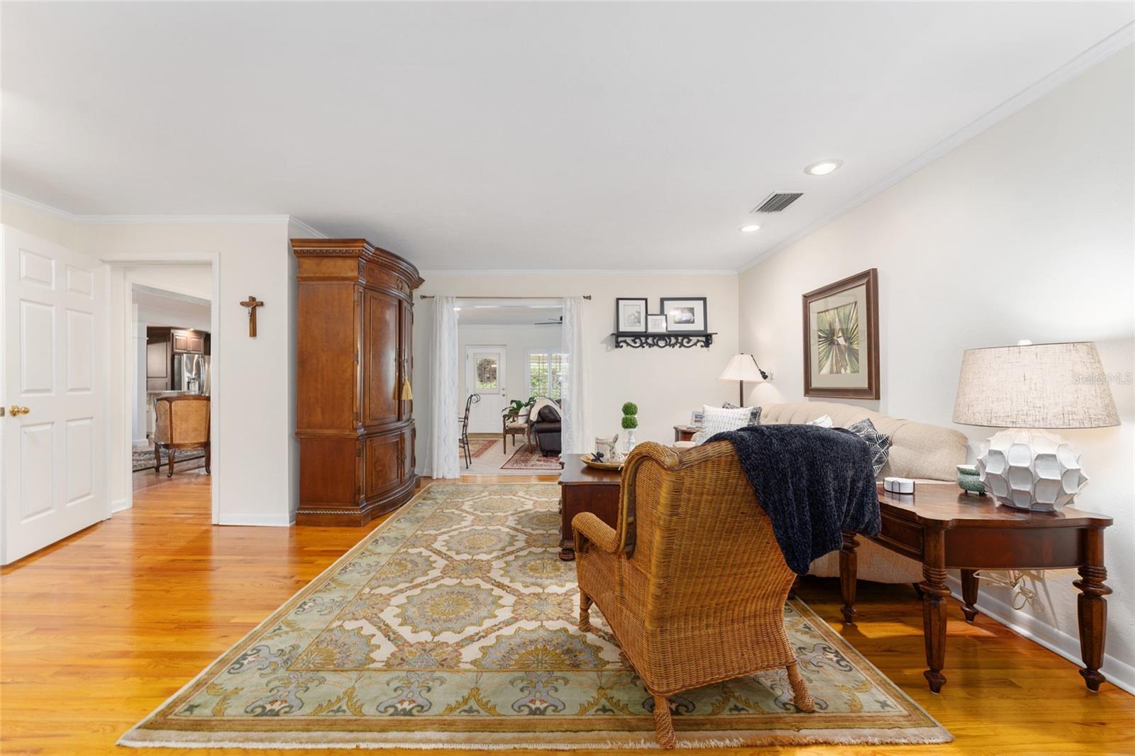 WOODFIELDS UN 04 - Residential